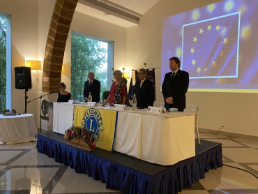 Passaggio della campana al Lions Club di Marsala da Vitalba Pipitone a Nino Arangio